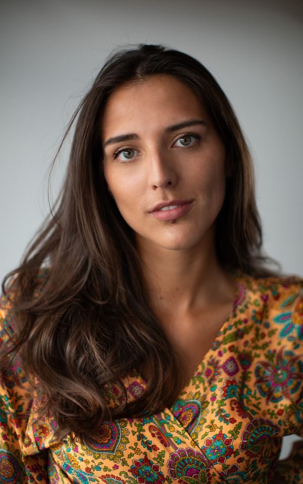 Headshot of Laura Andresen Guimarães